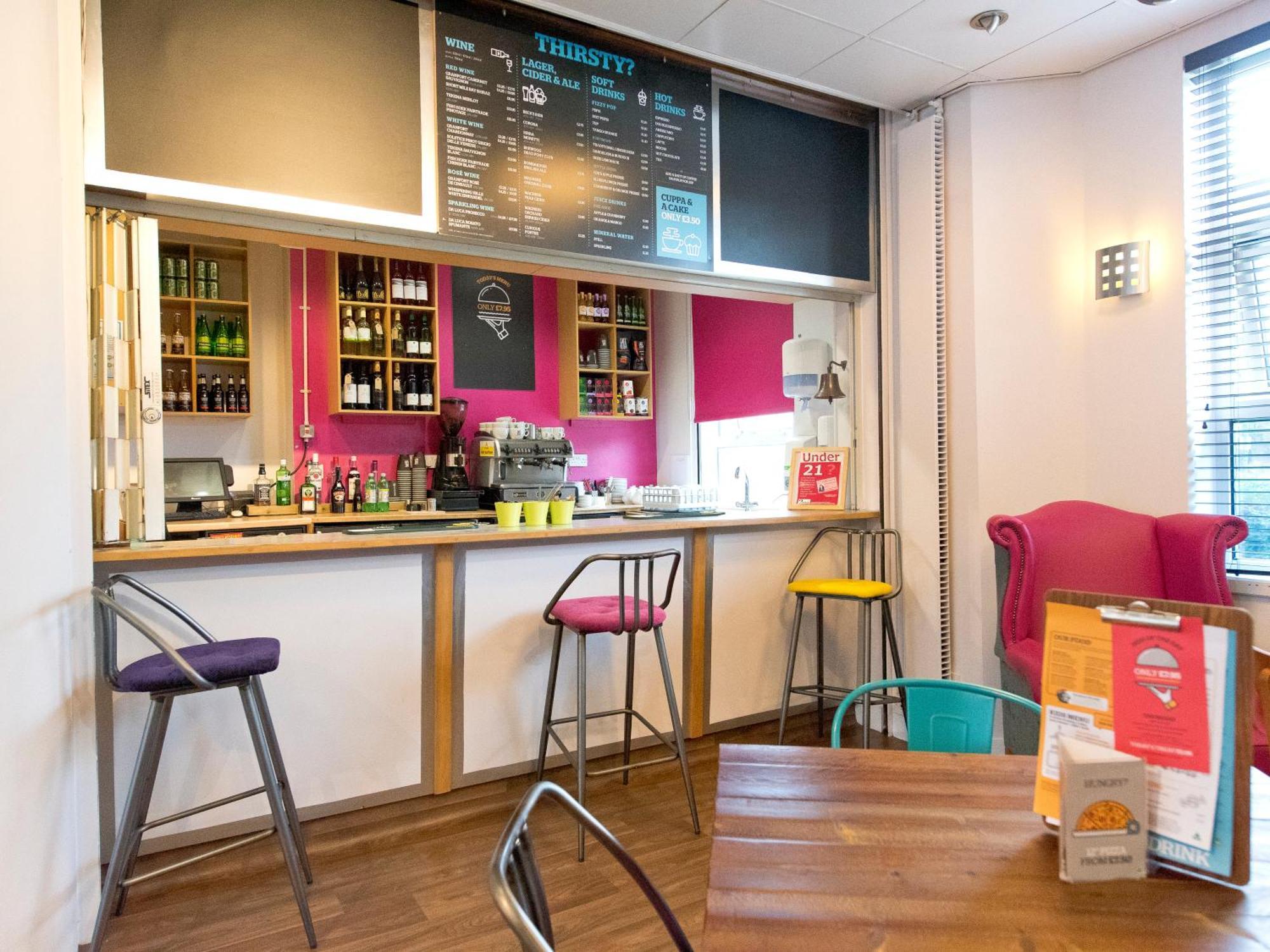 Хостел Yha London Thameside Экстерьер фото