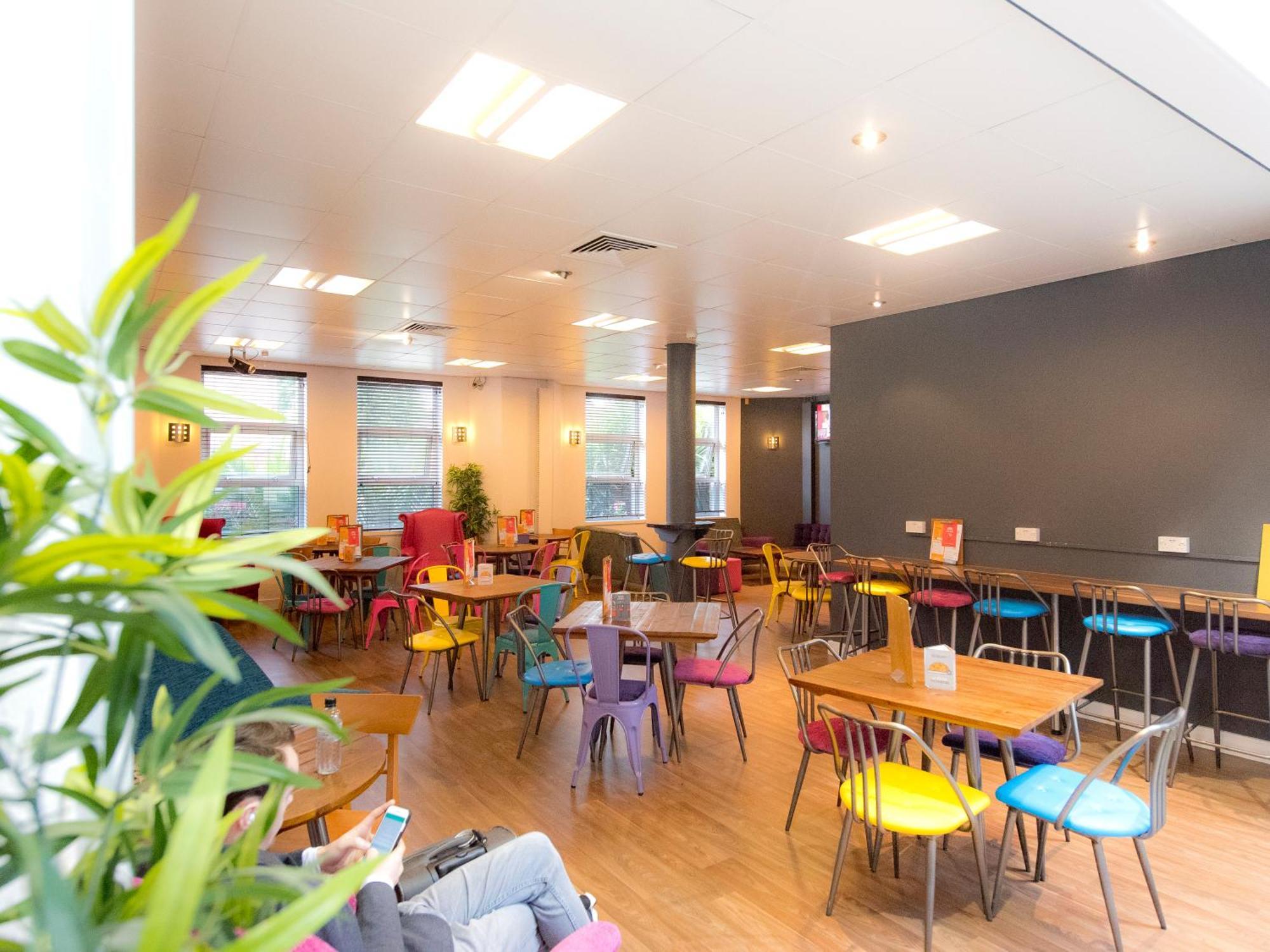 Хостел Yha London Thameside Экстерьер фото