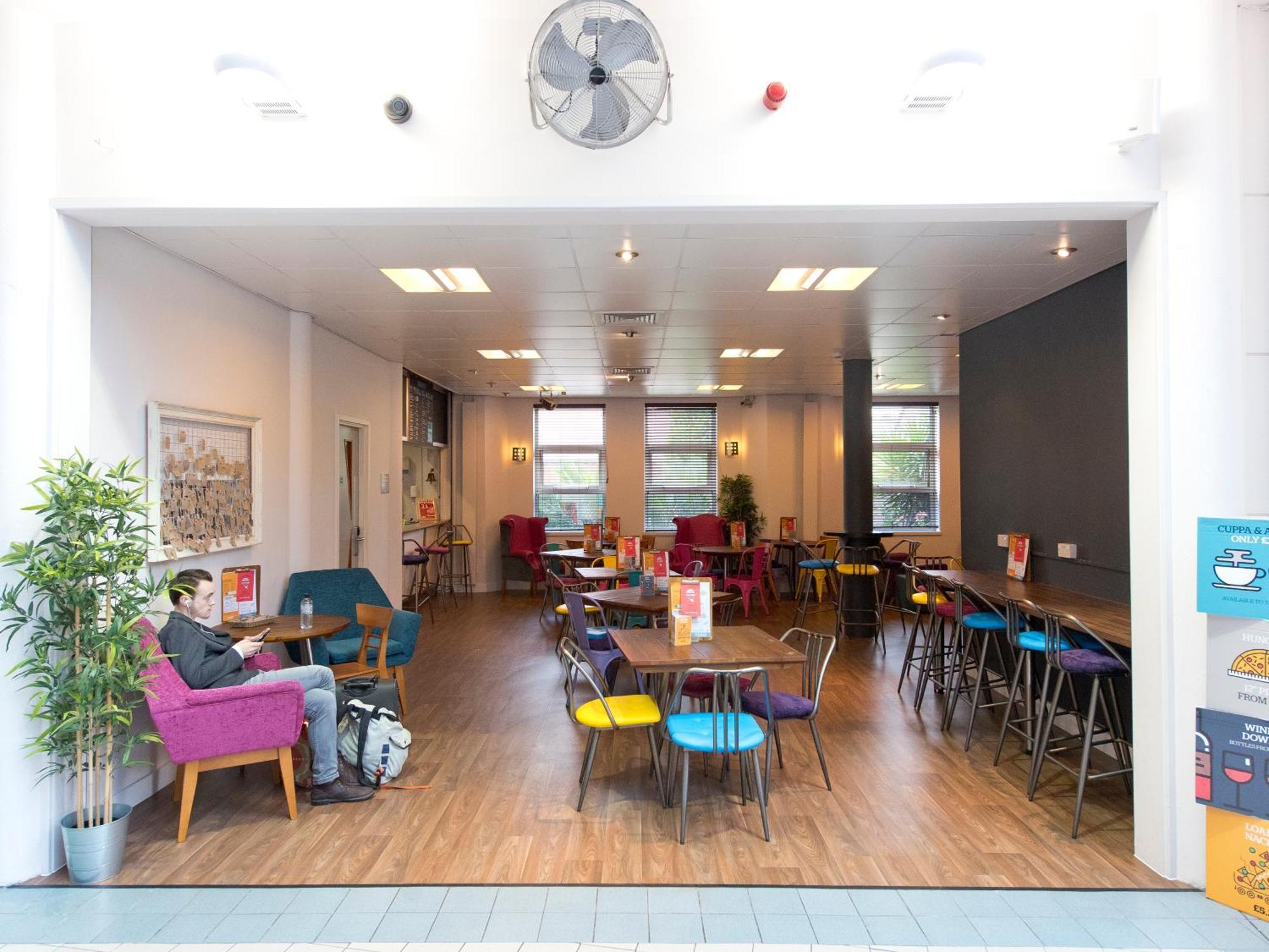 Хостел Yha London Thameside Экстерьер фото
