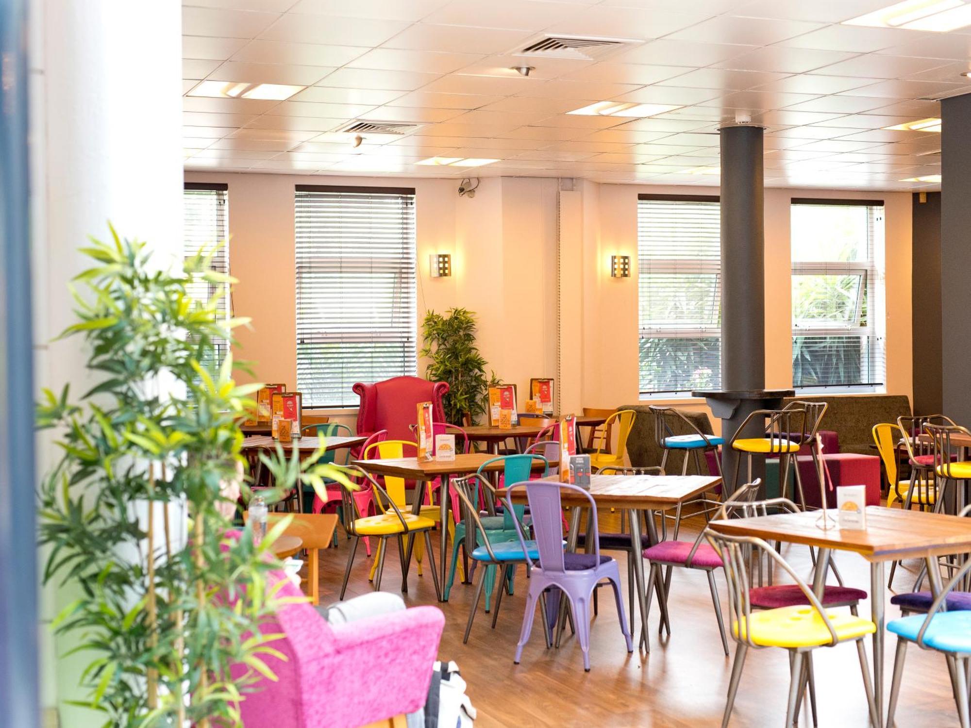 Хостел Yha London Thameside Экстерьер фото
